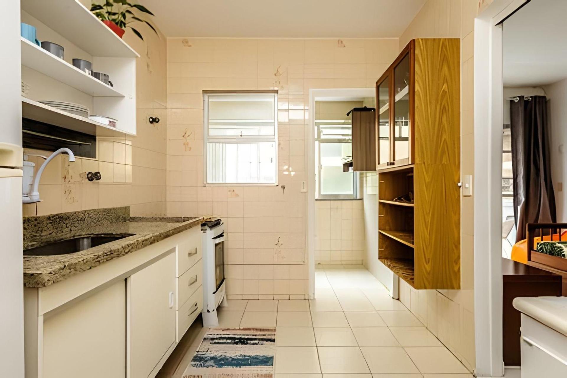 Apto Na Enseada Excelente Localizacao, 500M Da Praia, Garagem, Ar Condicionado Portaria 24 Horas 瓜鲁雅 外观 照片